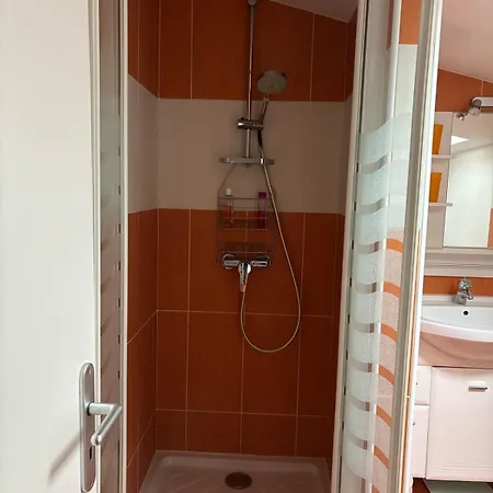 T4 Vue Sur La Garonne, Au Pied Du Tram Apartment *