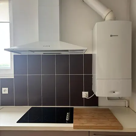 Apartment T4 Vue Sur La Garonne, Au Pied Du Tram *