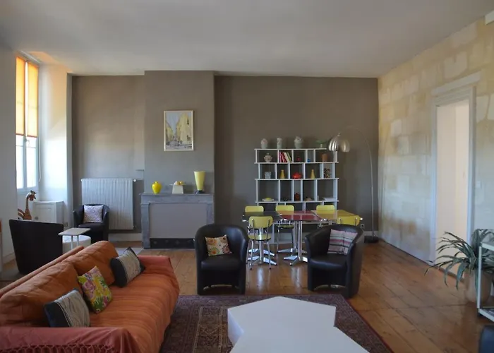 T4 Vue Sur La Garonne, Au Pied Du Tram Apartamento Burdeos