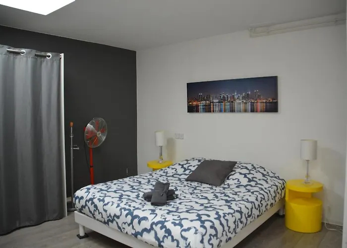 Apartamento T4 Vue Sur La Garonne, Au Pied Du Tram