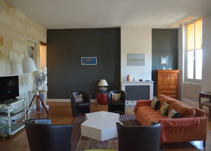 T4 Vue Sur La Garonne, Au Pied Du Tram Burdeos