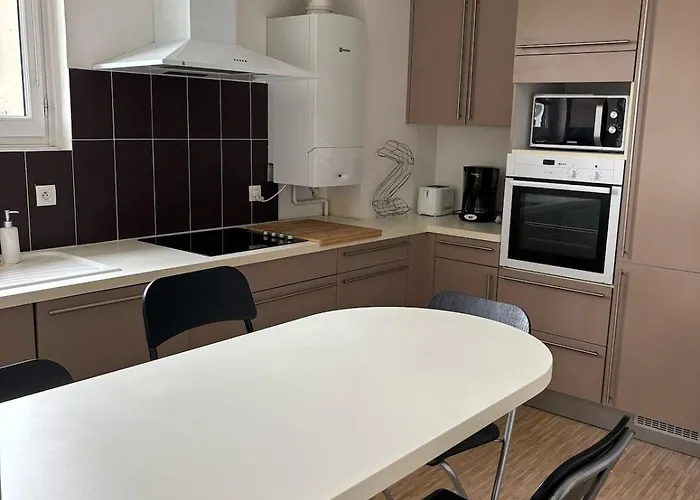 Apartamento T4 Vue Sur La Garonne, Au Pied Du Tram Burdeos