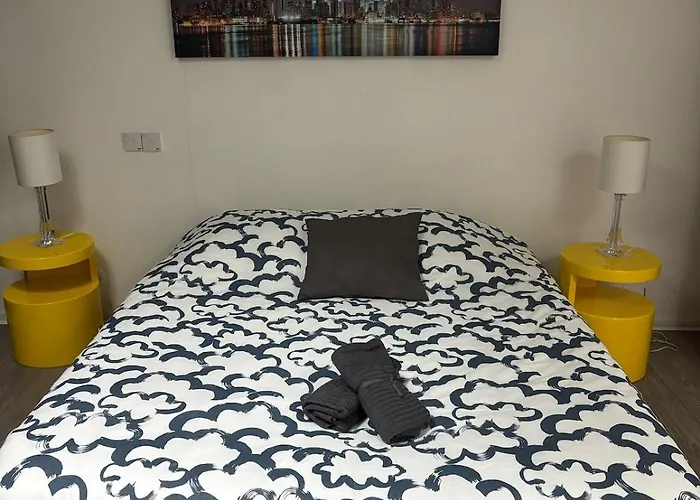 T4 Vue Sur La Garonne, Au Pied Du Tram * Burdeos