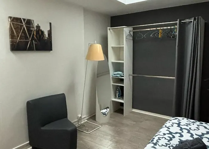 T4 Vue Sur La Garonne, Au Pied Du Tram