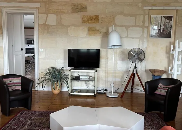 T4 Vue Sur La Garonne, Au Pied Du Tram *