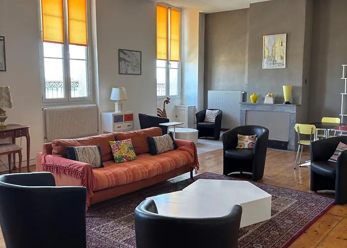 Apartamento T4 Vue Sur La Garonne, Au Pied Du Tram Burdeos