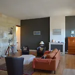 T4 Vue Sur La Garonne, Au Pied Du Tram Apartment *